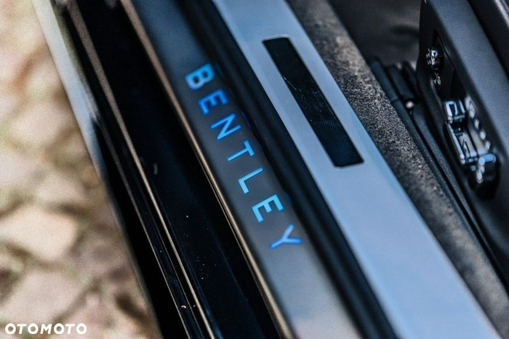 Bentley Continental GT New V8 - 16