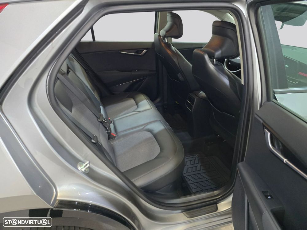 Kia Niro - 10