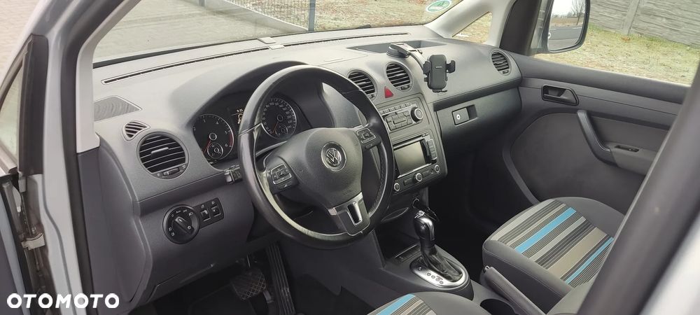 Volkswagen Caddy Comfortline Mixt DSG - 9