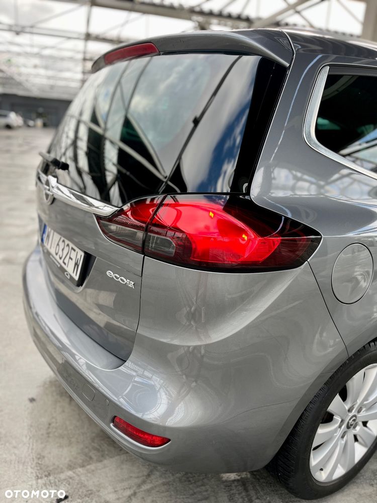 Opel Zafira - 14
