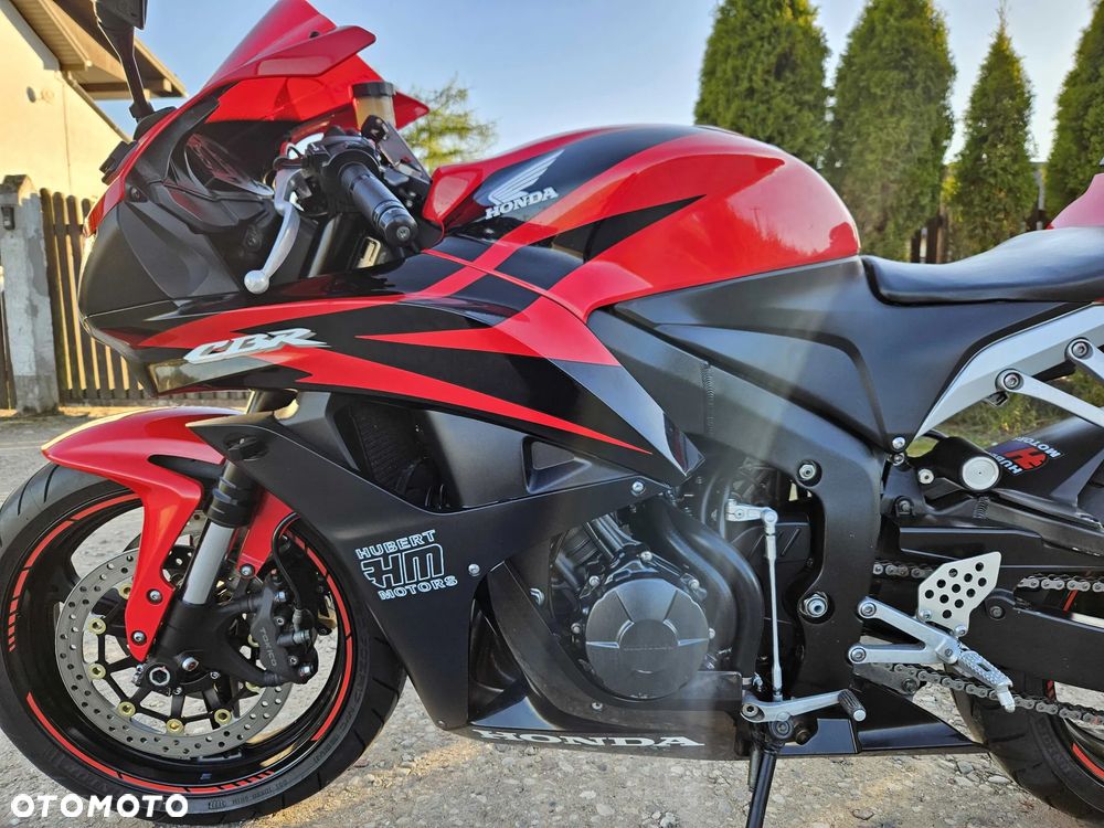 Honda CBR - 9