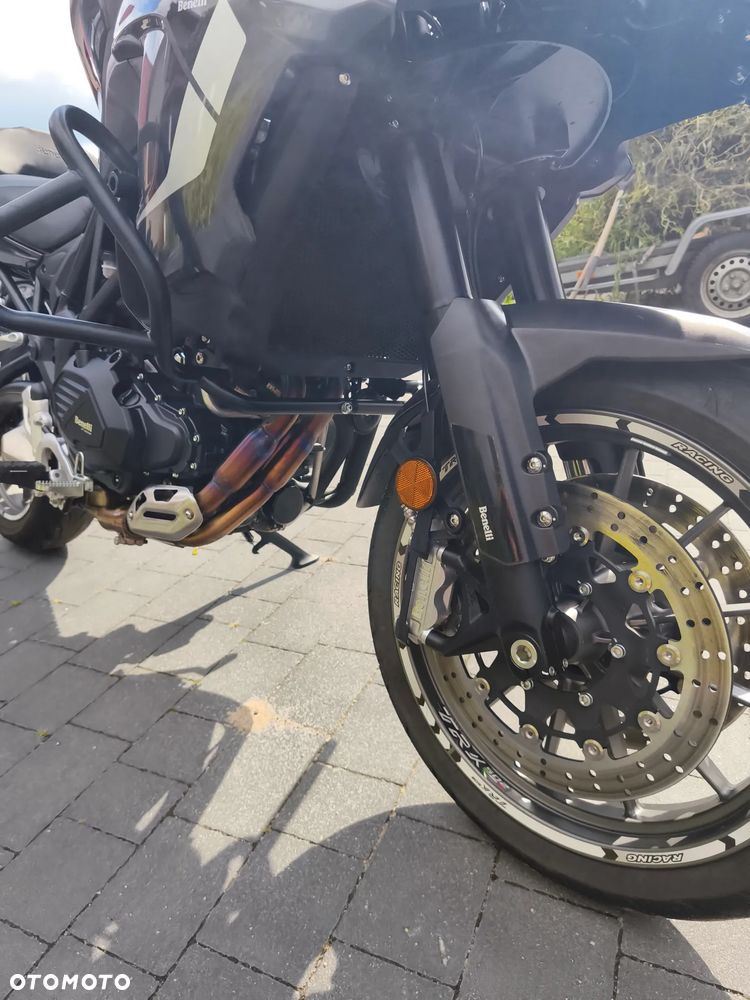 Benelli TRK 502 - 9