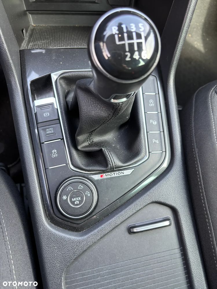 Volkswagen Tiguan 2.0 TDI SCR 4Motion (BlueMotion Tech) Highline - 30