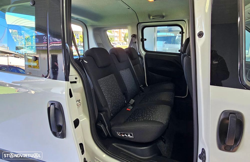 Opel Combo Tour 1.3 CDTi L1H1 S/S - 26
