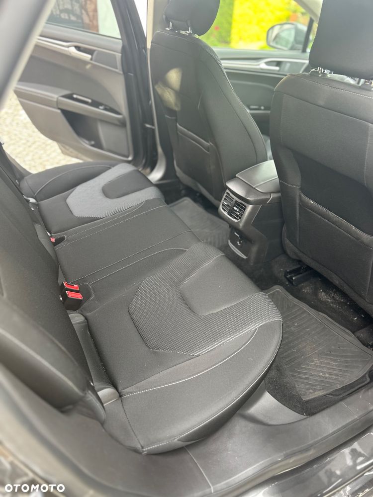 Ford Mondeo 2.0 EcoBlue Titanium - 15