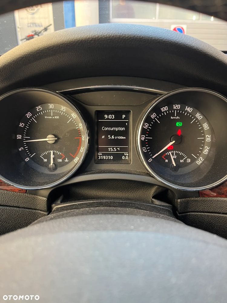 Skoda Superb - 11