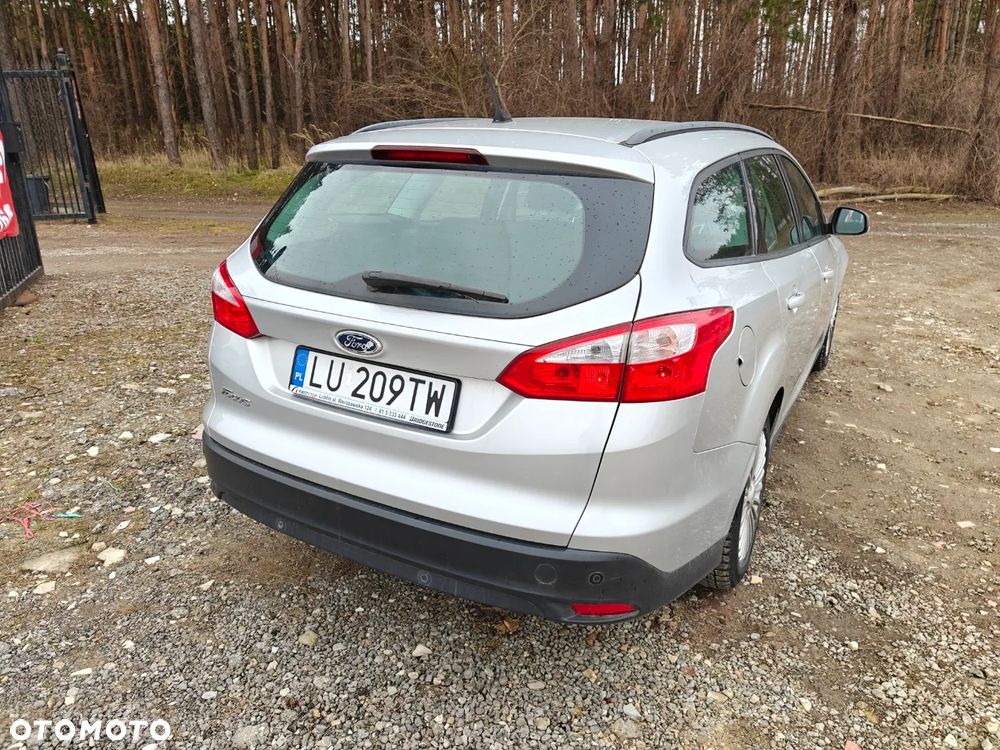 Ford Focus SW 1.6 Ti-VCT Trend - 5