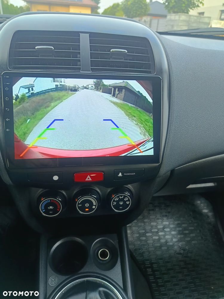 Mitsubishi ASX - 12