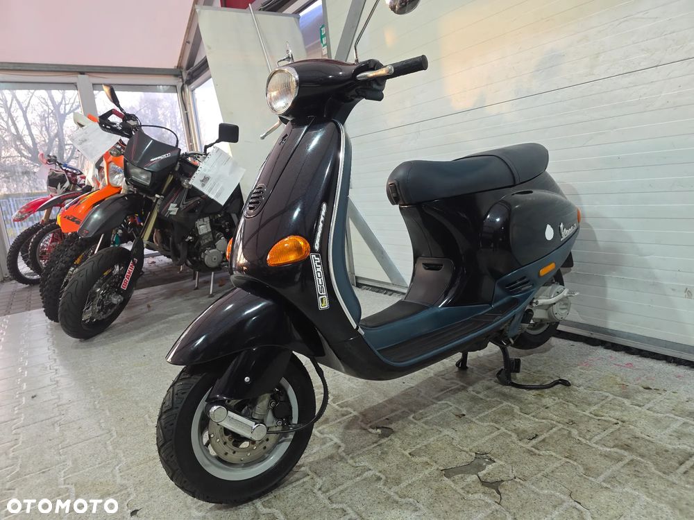 Piaggio Vespa - 5