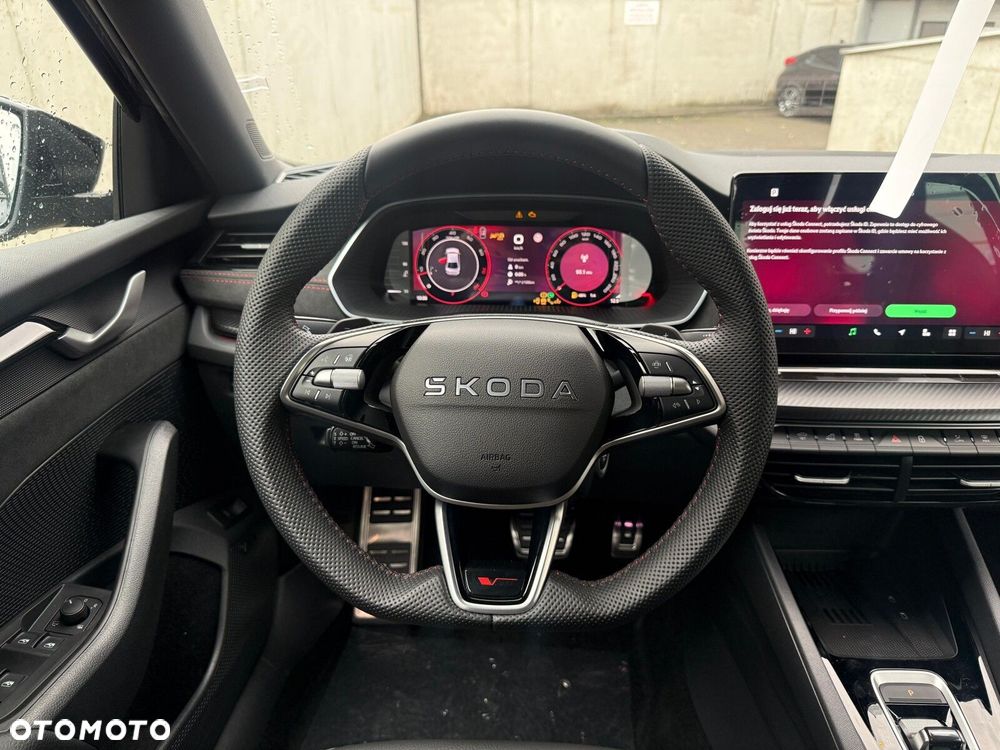 Skoda Octavia 2.0 TSI RS DSG - 16