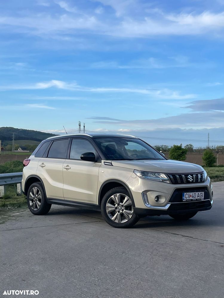 Suzuki Vitara 1.4 Boosterjet MHEV Passion - 1