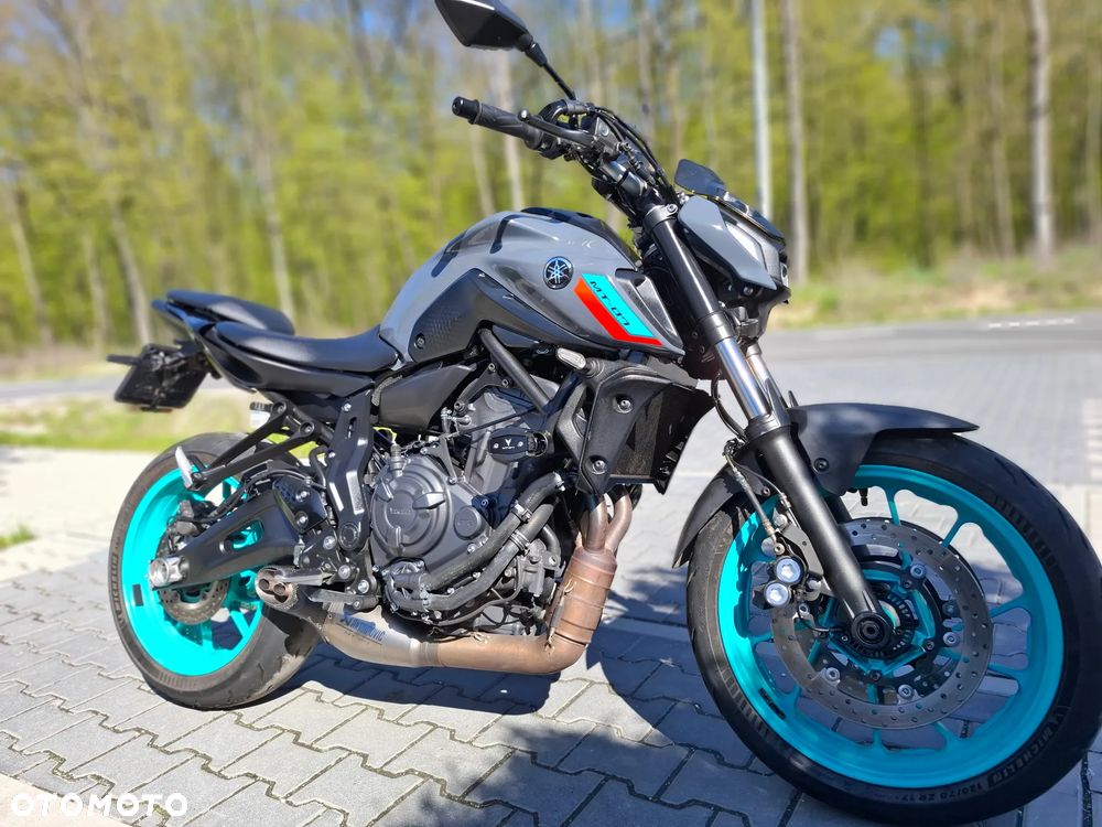 Yamaha MT - 17
