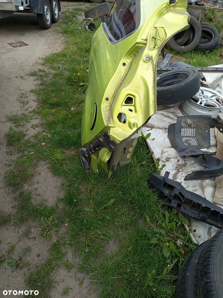 fiesta mk7  3d  59 lewy błotnik tył próg cwiartka  EUROPA - 2