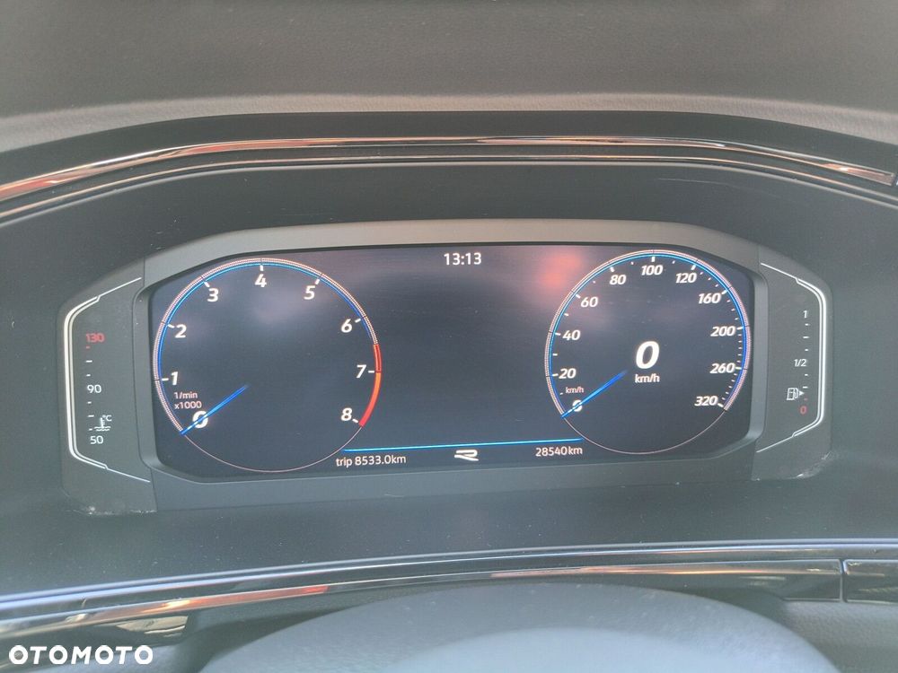 Volkswagen T-Roc - 17