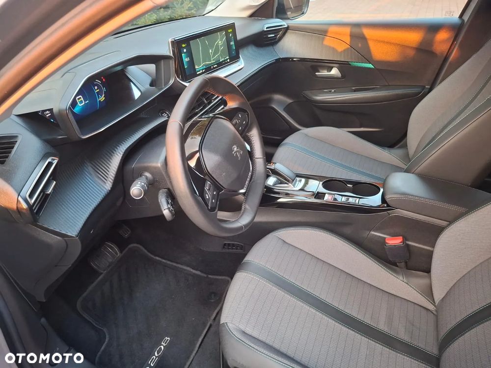 Peugeot 208 Elektromotor 136 Allure - 10