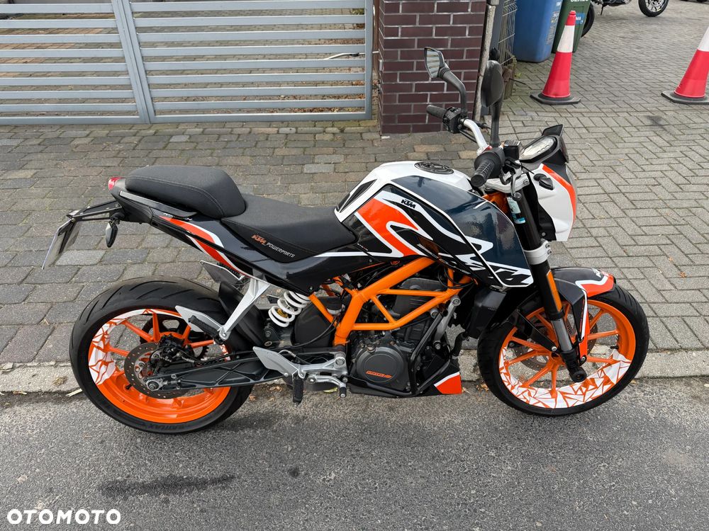 KTM Duke - 4