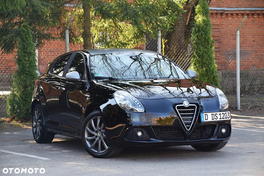 Alfa Romeo Giulietta - 1