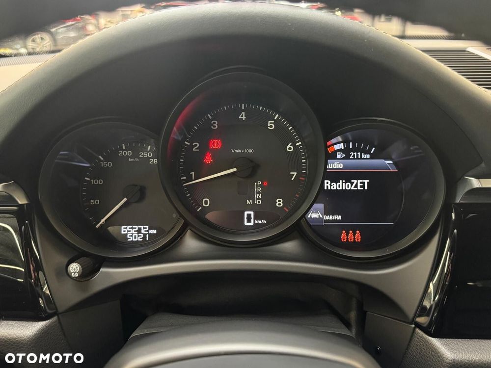 Porsche Macan Standard - 13