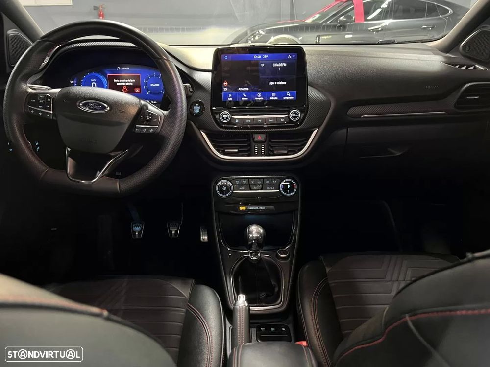 Ford Puma 1.0 EcoBoost MHEV ST-Line X Vivid Ruby Edition - 6