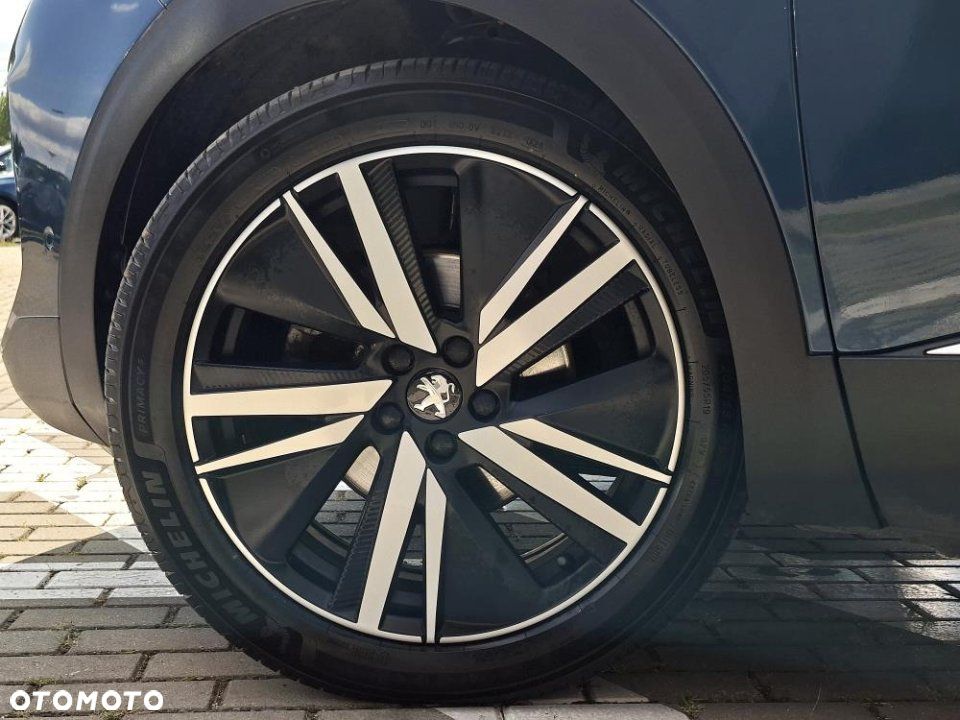 Peugeot 5008 - 10