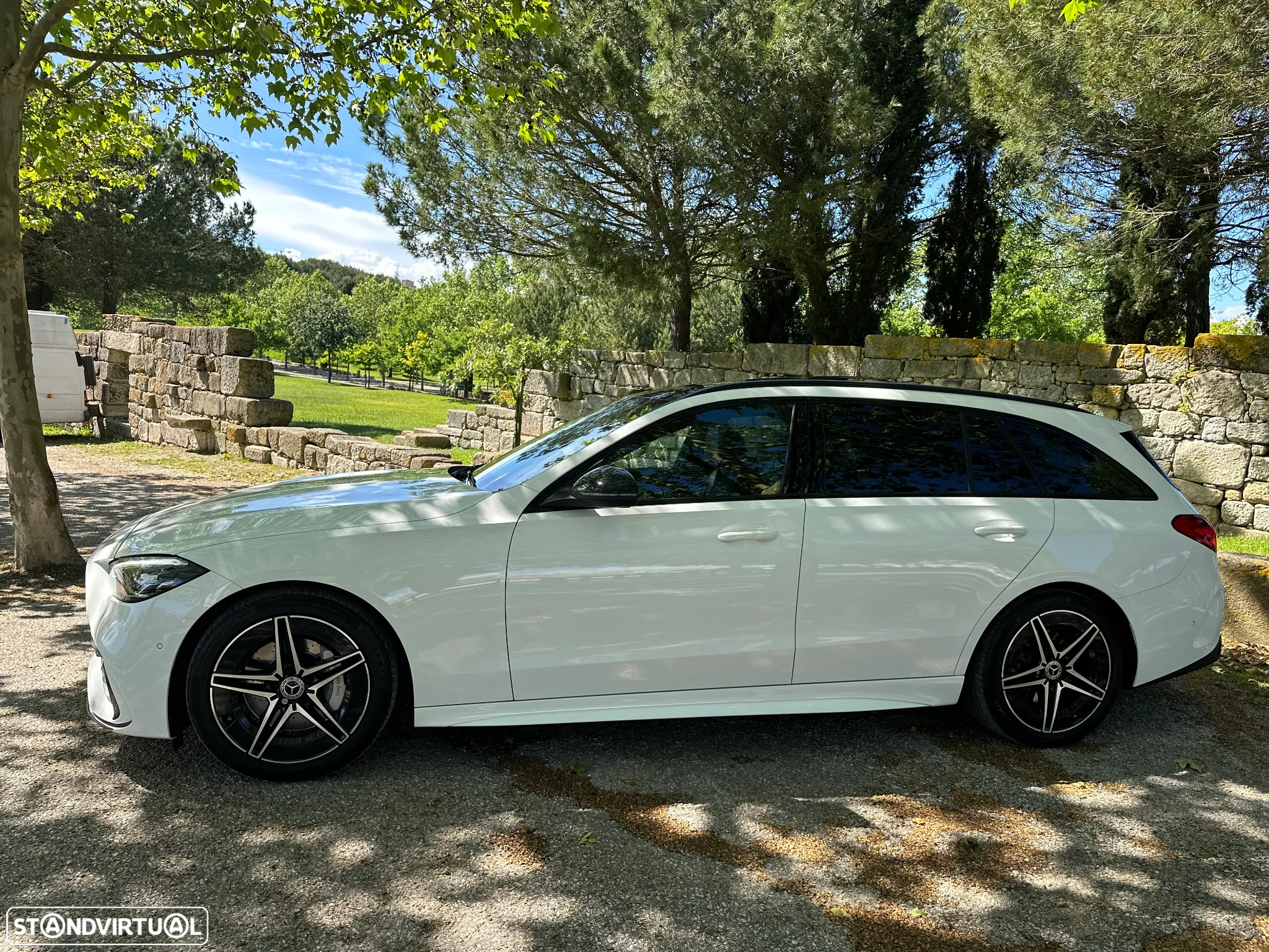 Mercedes-Benz C 220 d AMG Line - 4