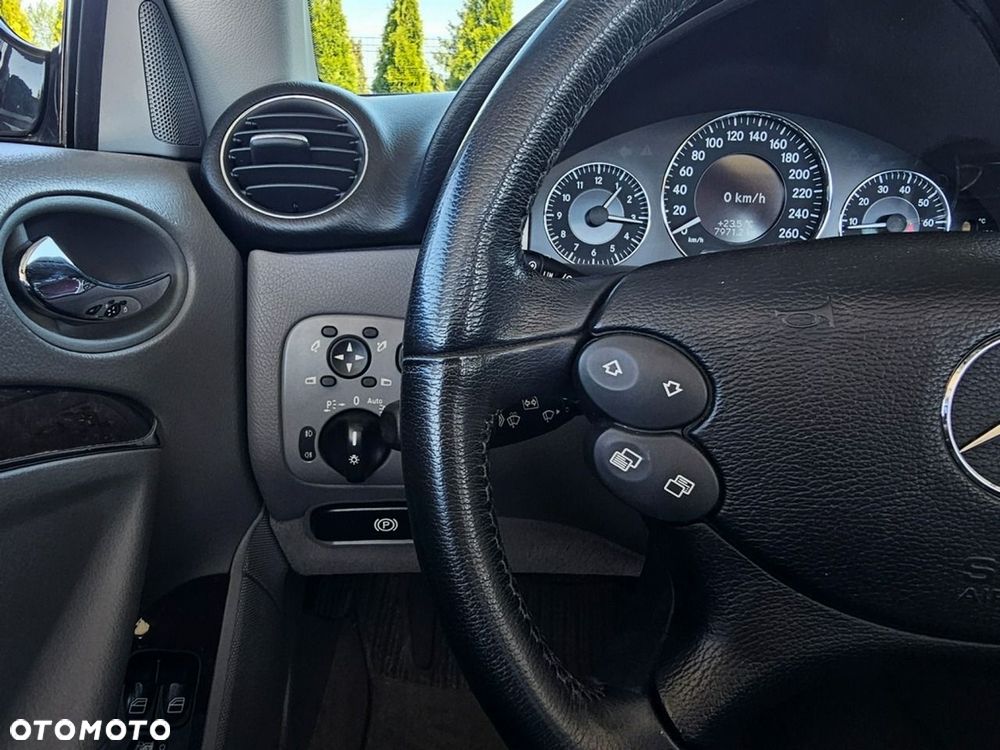 Mercedes-Benz CLK - 20