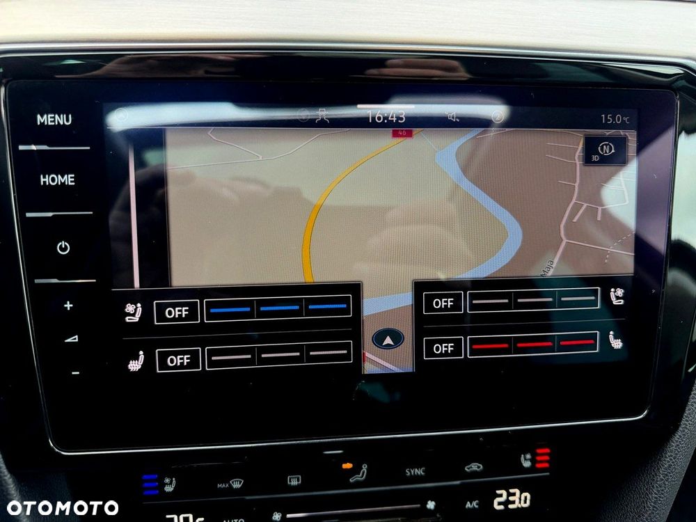 Volkswagen Passat - 20