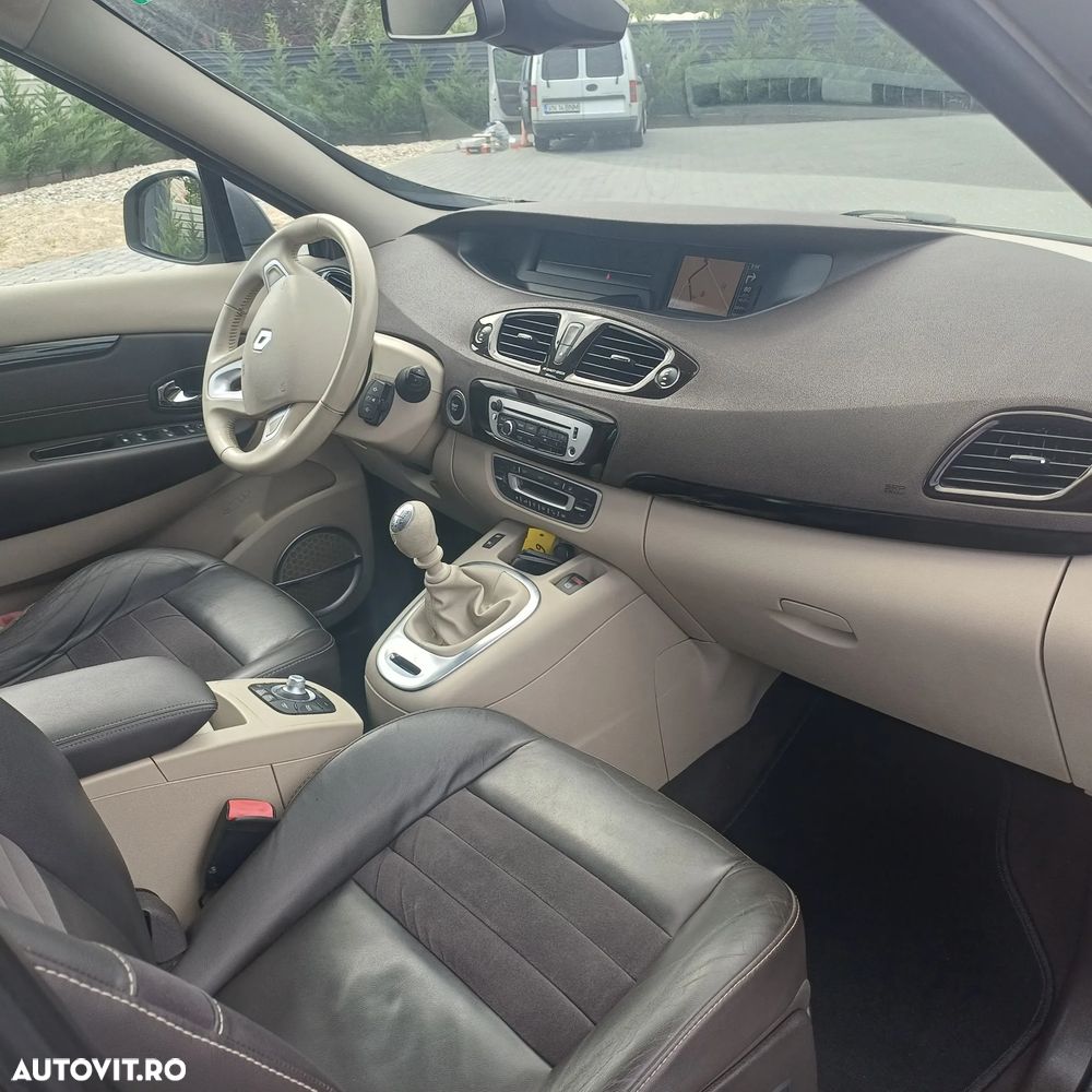 Renault Grand Scenic Energy dCi 130 Start & Stop Bose Edition - 11