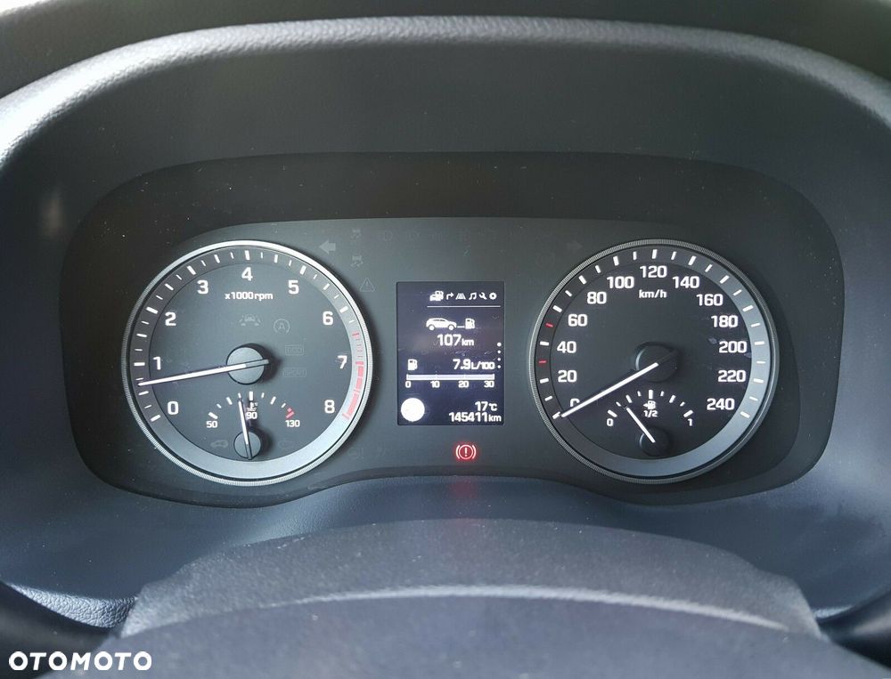 Hyundai Tucson 1.6 GDI BlueDrive Comfort 2WD - 23