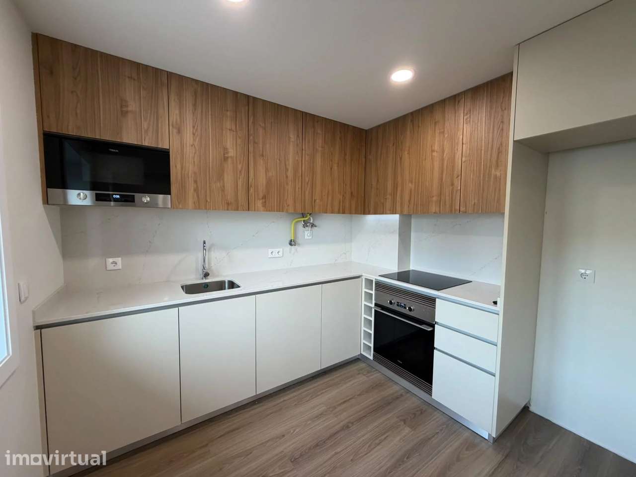 Apartamento T2 Renovado em Vagos - Grande imagem: 2/16