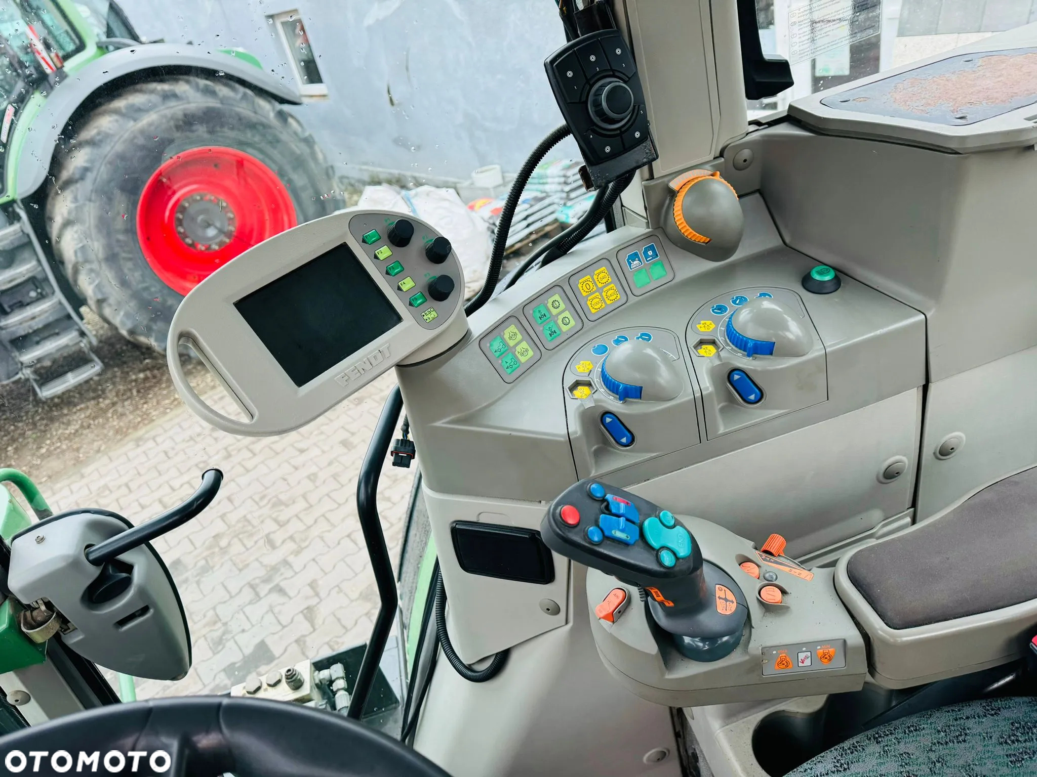 Fendt 718 Vario TMS - 14