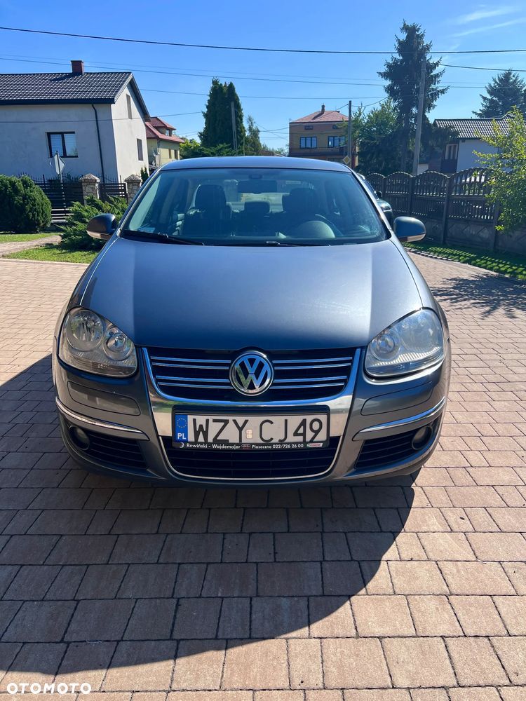 Volkswagen Jetta 1.6 TDI DPF Trendline - 5