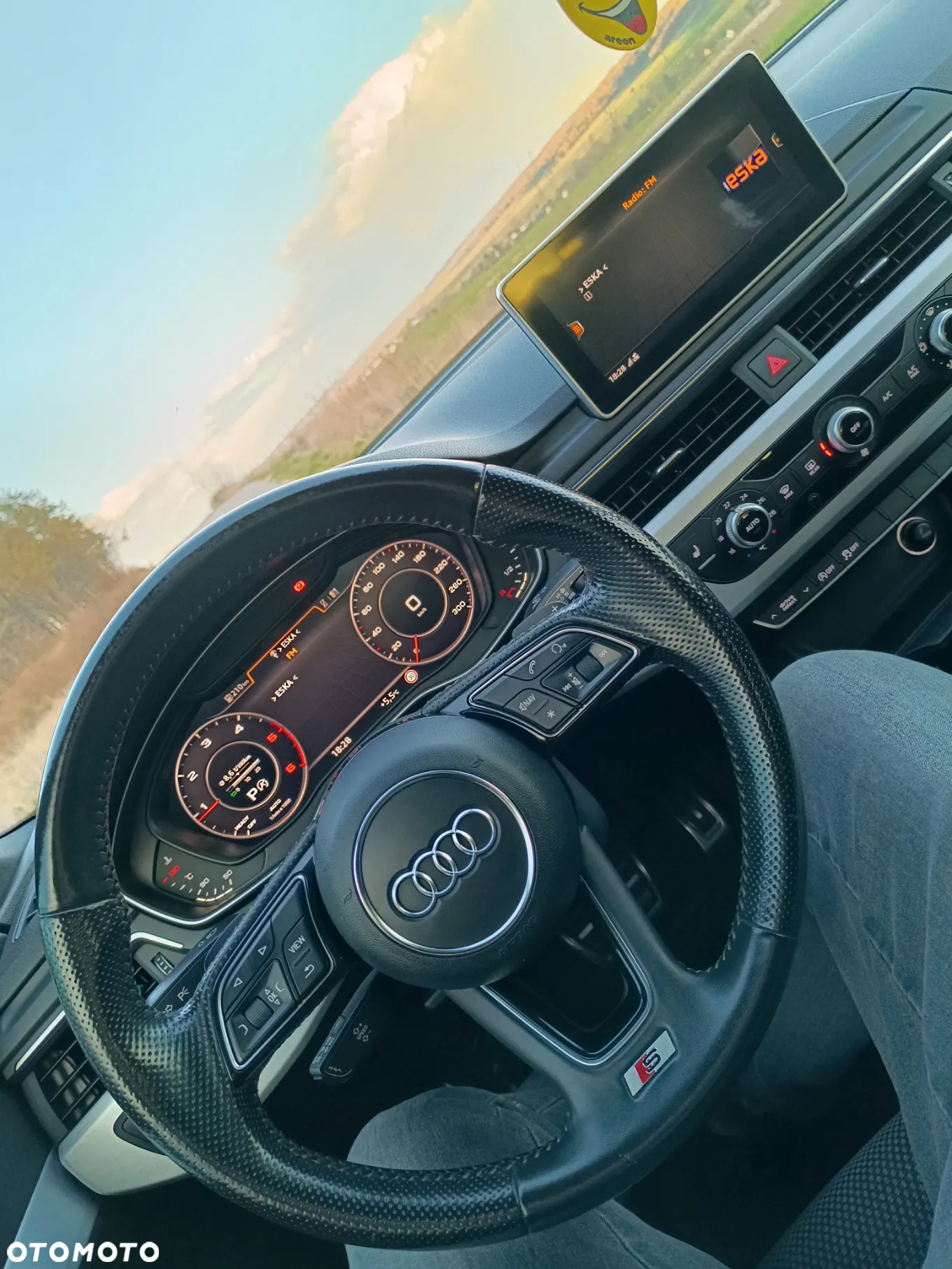 Audi A4 2.0 TDI Quattro S tronic - 14