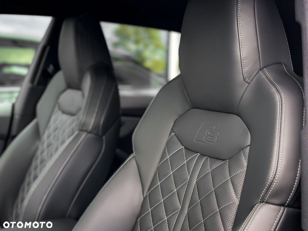 Audi Q8 - 22