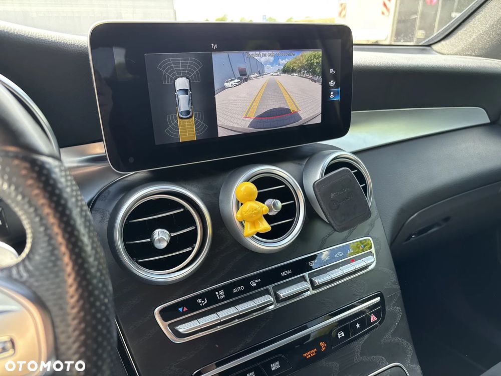 Mercedes-Benz GLC 220 d - 22