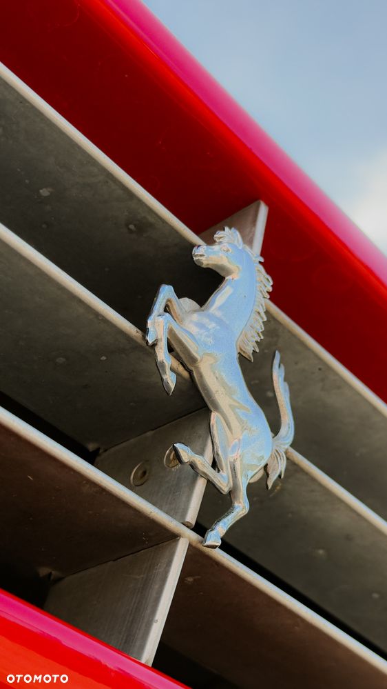 Ferrari Mondial - 21