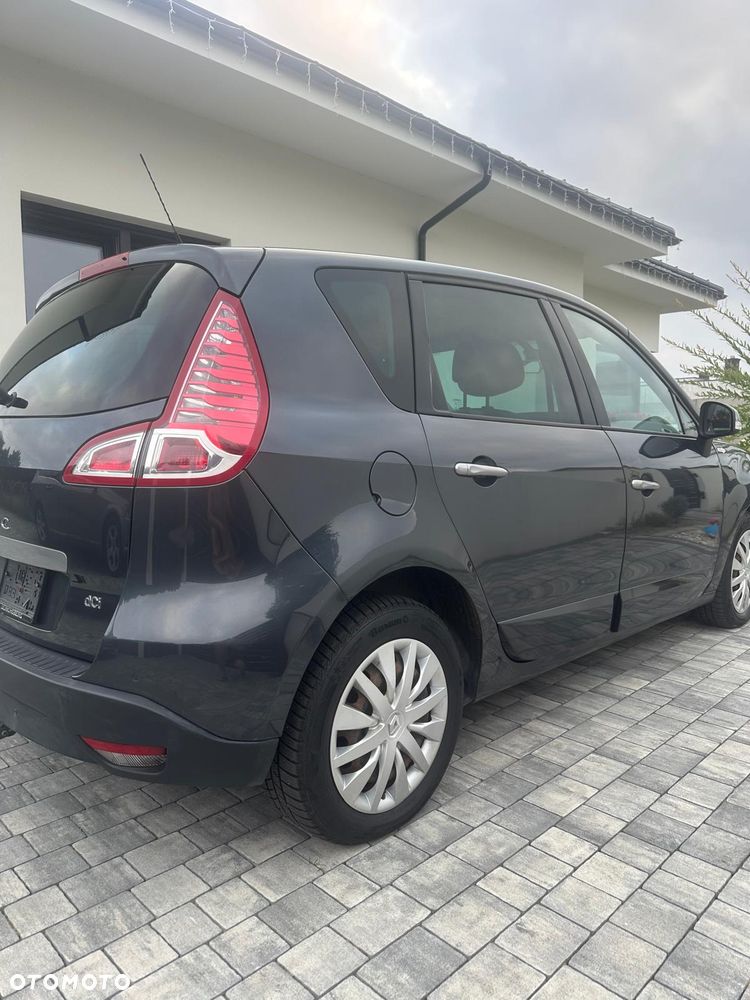 Renault Scenic - 8