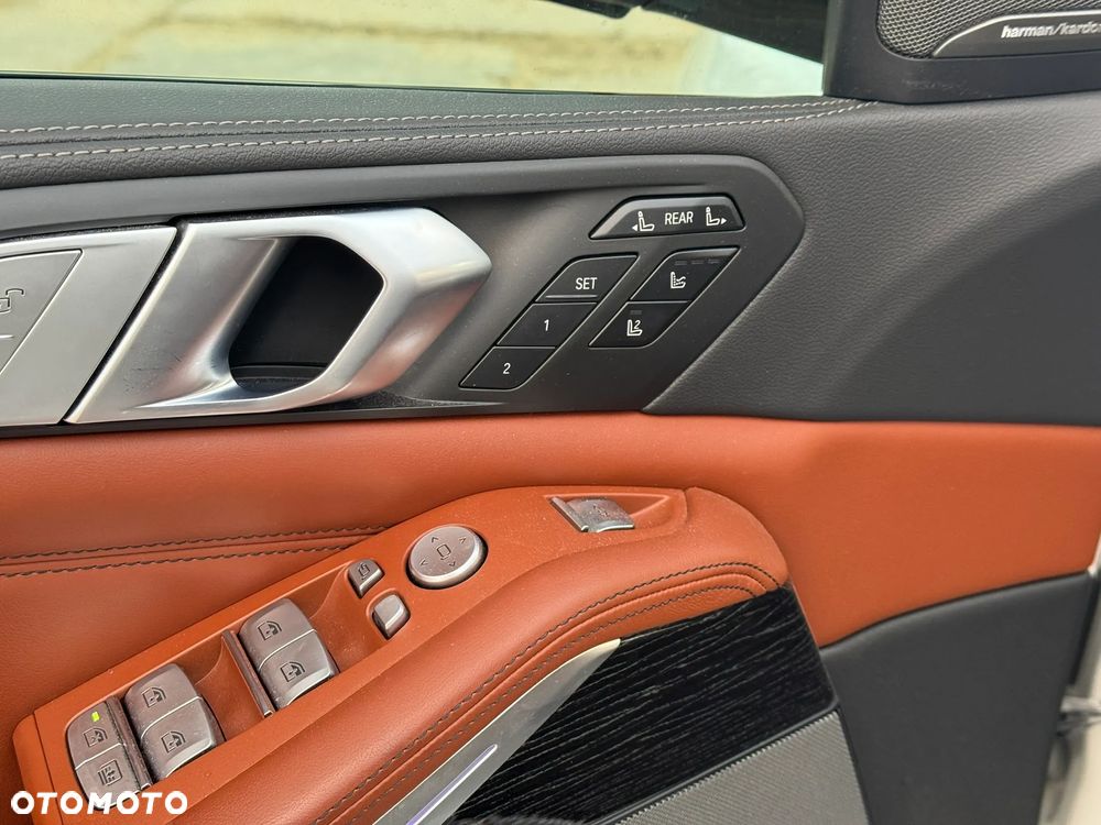 BMW X7 xDrive40i sport - 36