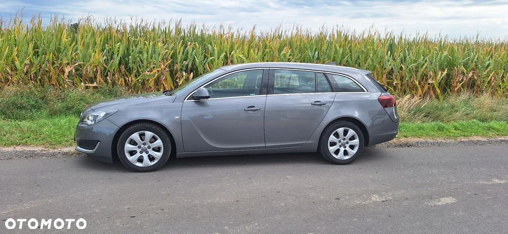 Opel Insignia - 10