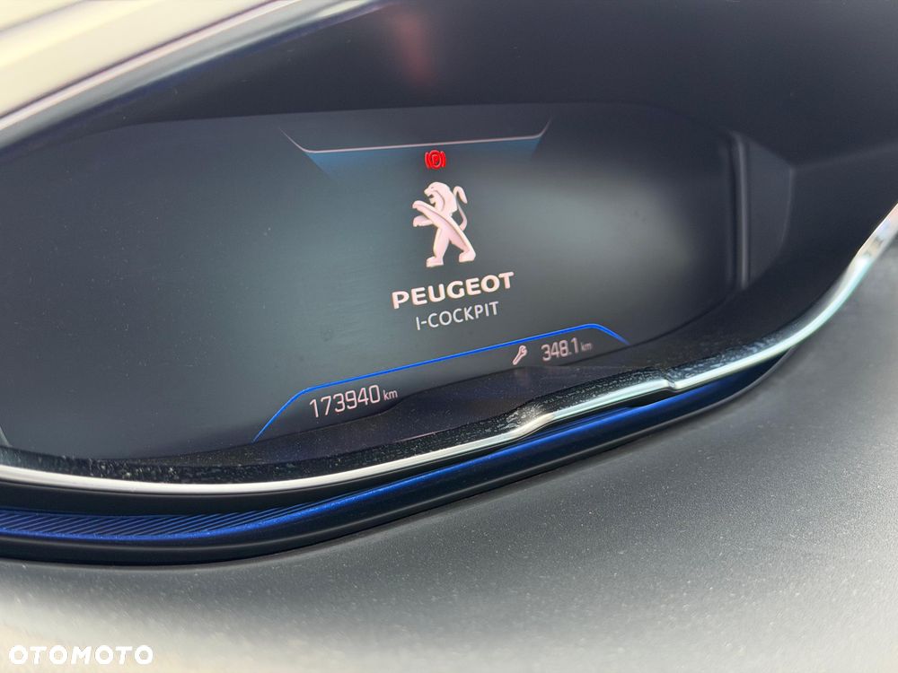 Peugeot 5008 1.5 BlueHDi Allure S&S - 6