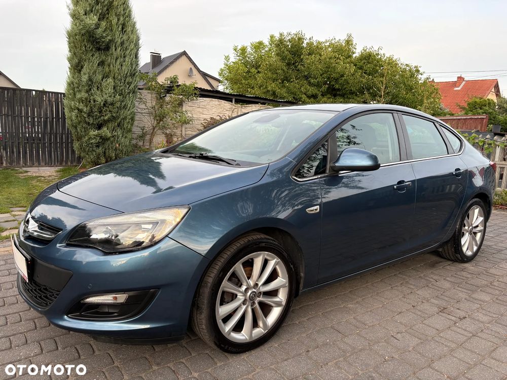 Opel Astra 1.4 Turbo Active - 2