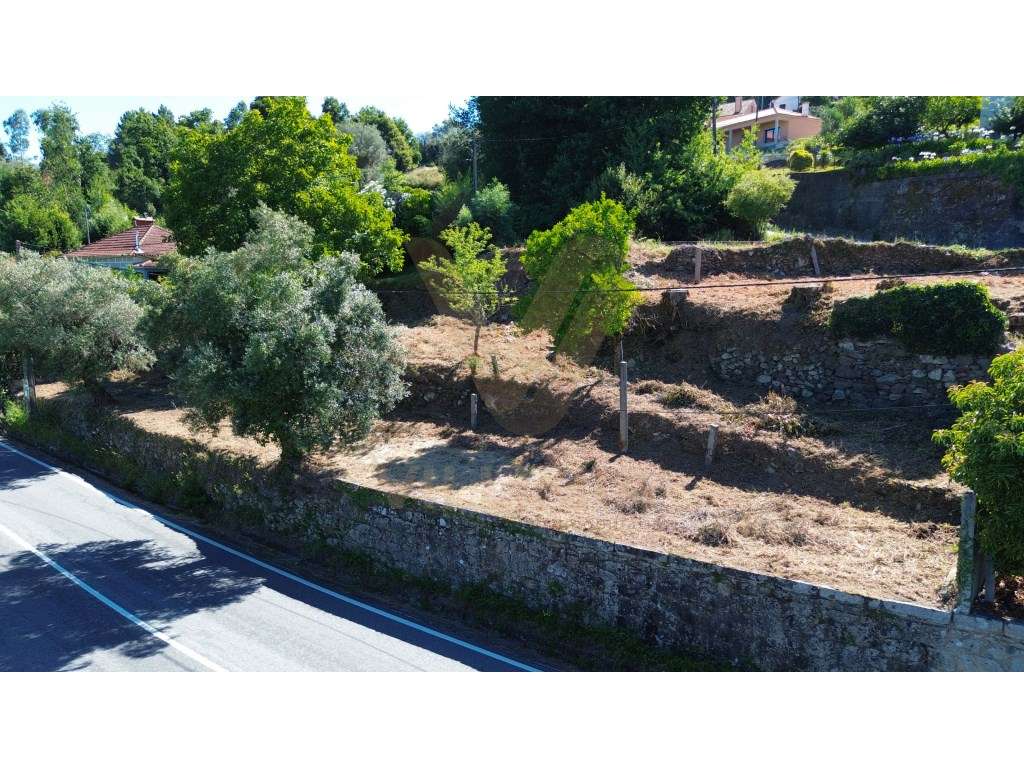 Terreno para Construção com 800 m² | Bárrio - Ponte de Lima - Grande imagem: 2/13