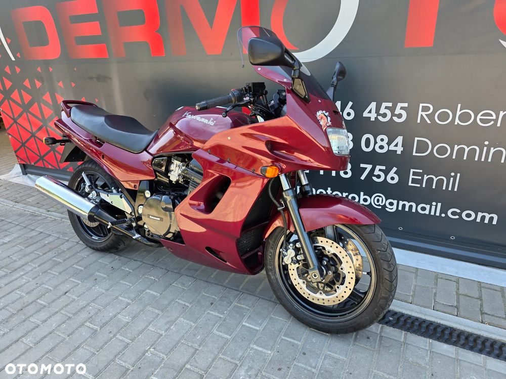 Kawasaki GPZ - 30
