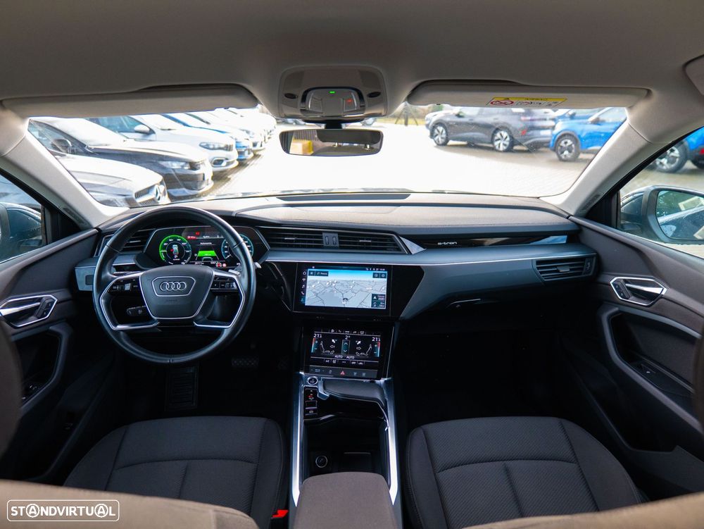 Audi Q8 e-Tron Sportback 55 quattro Advanced - 23