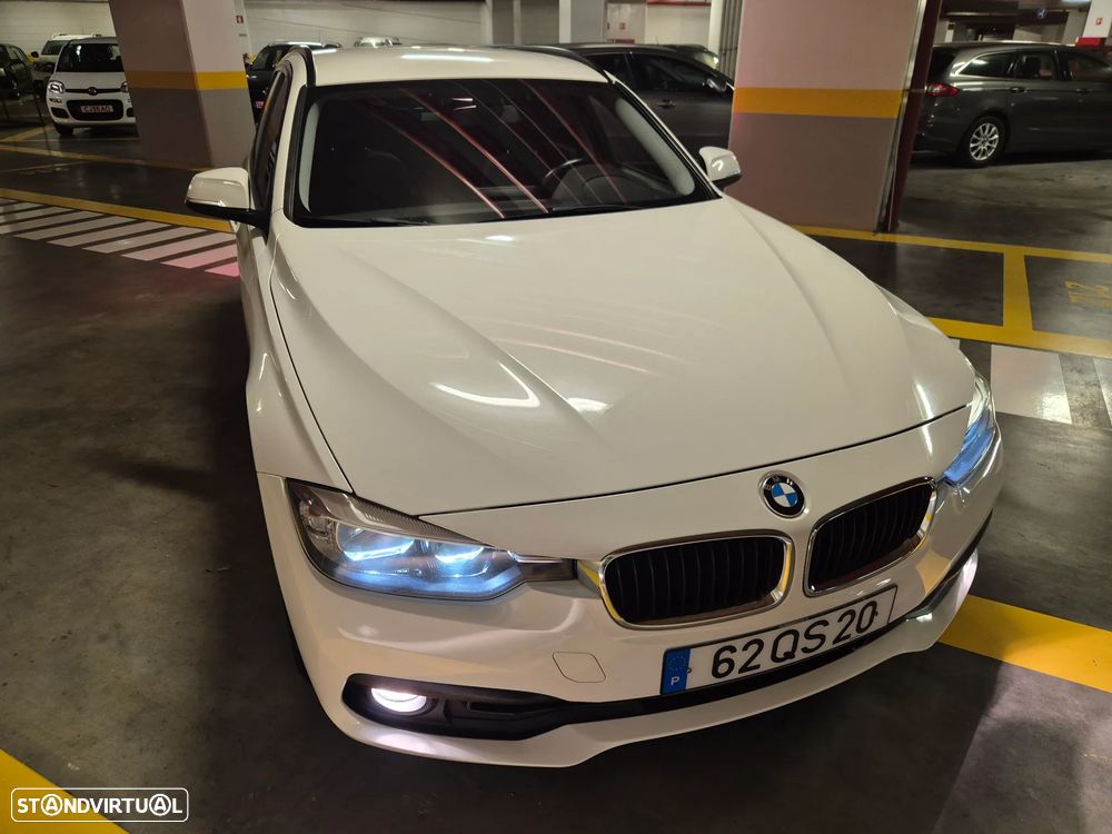 BMW 318 d Auto - 9