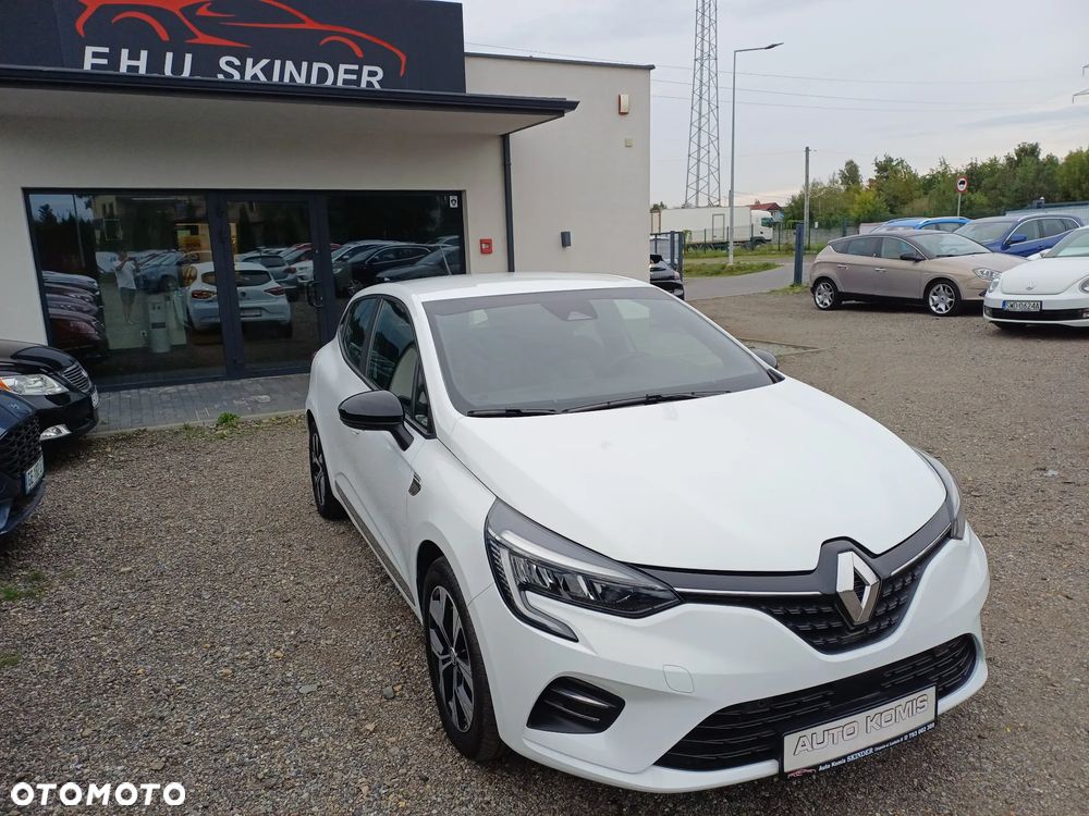 Renault Clio 1.6 E-TECH Equilibre - 10
