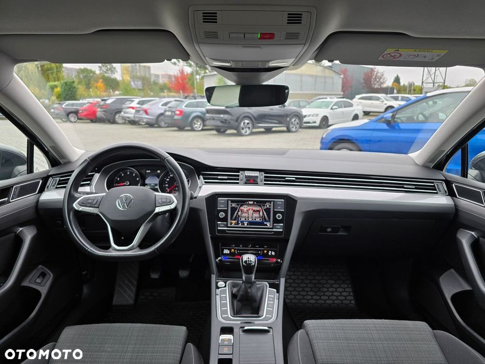Volkswagen Passat 2022