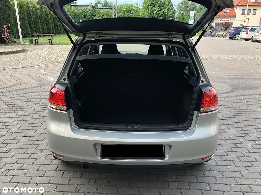 Volkswagen Golf 1.6 TDI DPF Comfortline - 24