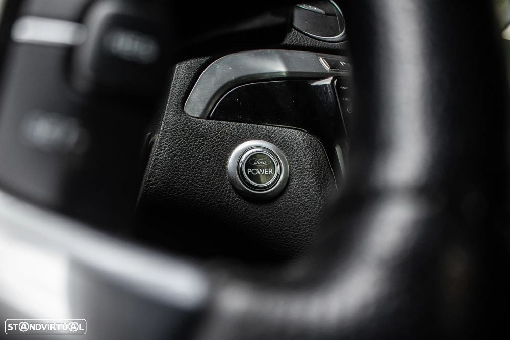 Ford S-Max 2.0 TDCi DPF Titanium - 18