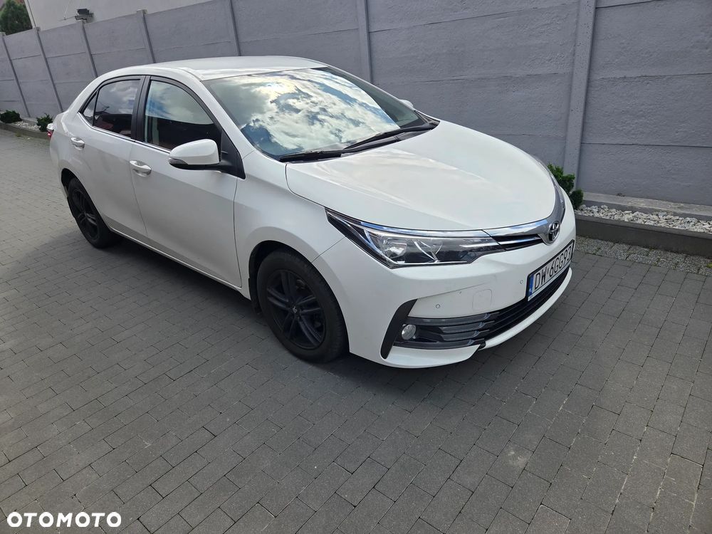 Toyota Corolla 1.6 Comfort - 1